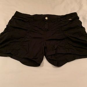 2x size shorts